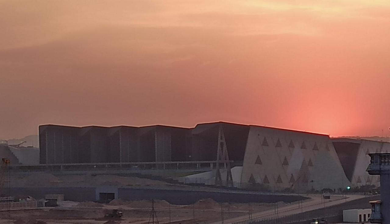 Grand Pyramids In Hotel Giza Exterior photo
